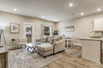 1508 Farragut Way in Pensacola, FL - Building Photo - Building Photo