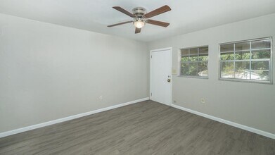 1103 California St in Tallahassee, FL - Building Photo - Building Photo