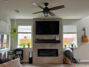 14110 Luisium View in Pflugerville, TX - Building Photo - Building Photo
