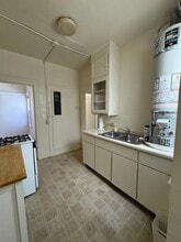 3129 Broadway in Sacramento, CA - Building Photo - Building Photo