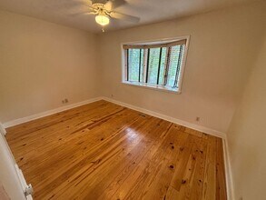 894 N Lewis Ave in Fayetteville, AR - Building Photo - Building Photo