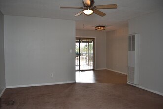 1819 Mayhew St in Tallahassee, FL - Building Photo - Building Photo