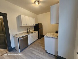 1155 Buente St in Pittsburgh, PA - Building Photo