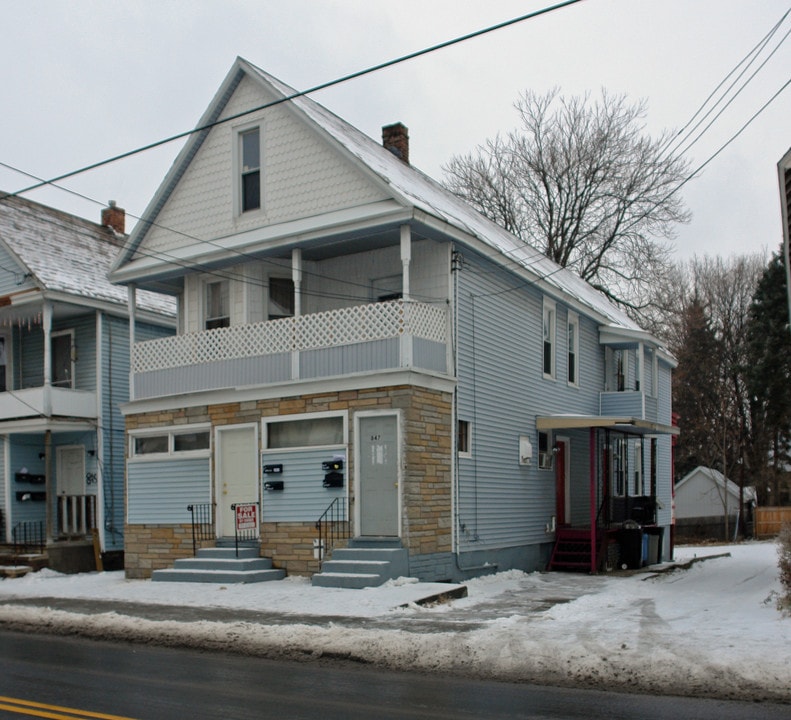 847 Eastern Ave in Schenectady, NY - Building Photo