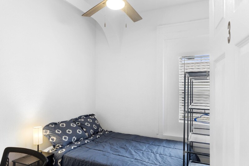 518 N Ohio Ave in Lakeland, FL - Building Photo