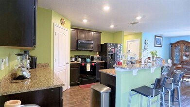 35901 Joewood Ave in Leesburg, FL - Building Photo - Building Photo