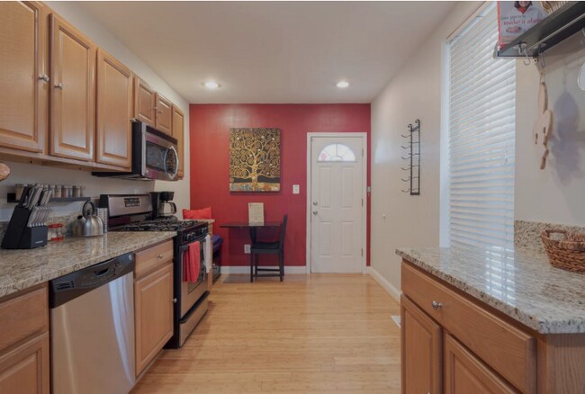 2040 Orleans St in Baltimore, MD - Building Photo - Building Photo