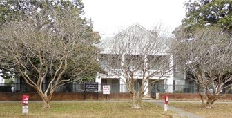 1427 Pendleton St in Columbia, SC - Building Photo
