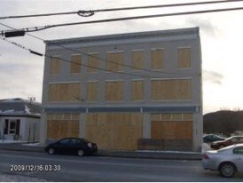 41 Central St in Woodsville, NH - Building Photo