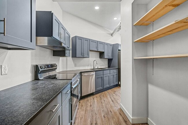 property at 414 Union St