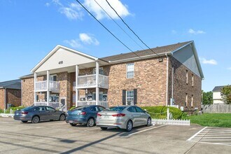 410 Jack Miller Blvd in Clarksville, TN - Building Photo - Building Photo