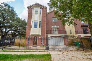513 Vincent St in Houston, TX - Building Photo