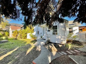 1285 Ethel St in Kelowna, BC - Building Photo - Building Photo