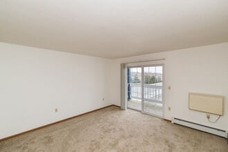 Keystone Manor in Beaver Dam, WI - Building Photo - Building Photo