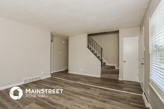 800 Tyson Dr in Florissant, MO - Building Photo - Building Photo