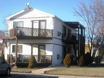 1600 N 40th Ave in Stone Park, IL - Building Photo