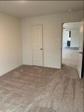 108 Allington Cir in Jarrell, TX - Building Photo - Building Photo