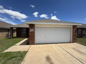 516 N Kline Ave in Lubbock, TX - Building Photo