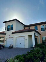10027 Crooked Crk Dr in Venice, FL - Building Photo