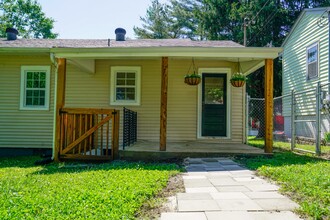 1403 Debow St in Old Hickory, TN - Building Photo - Building Photo