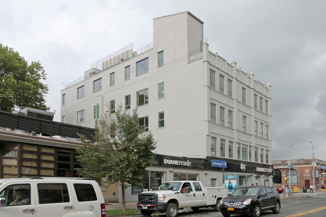 40-02-40-10 Broadway in Long Island City, NY - Building Photo - Building Photo