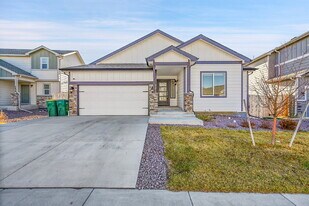 6826 Volga Dr in Colorado Springs, CO - Building Photo