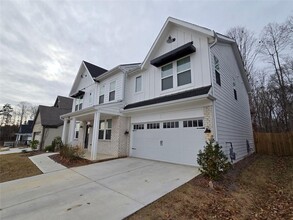 196 Catalpa Grv in Braselton, GA - Building Photo - Building Photo