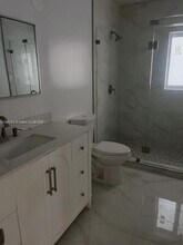 4700 SW 7th St in Coral Gables, FL - Building Photo - Building Photo