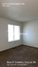 6675 Peppermint Dr in Reno, NV - Building Photo - Building Photo
