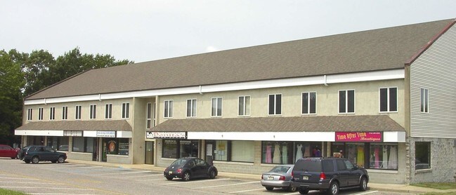 S&F Plaza in Toms River, NJ - Building Photo - Building Photo