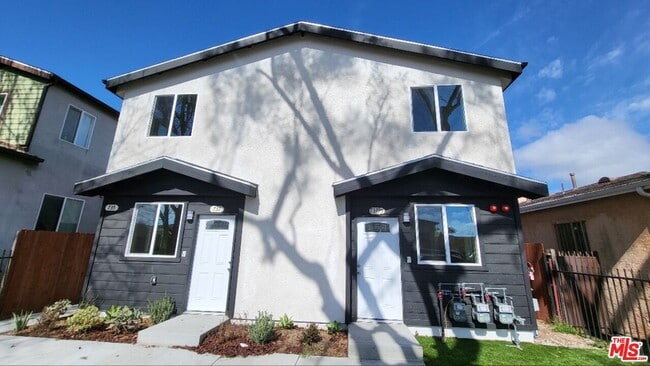 property at 735 E 82nd St