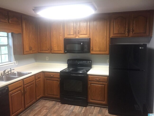 516516 Windy Ln in Irondale, AL - Building Photo - Building Photo