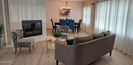 17 Maxine Dr in Camarillo, CA - Building Photo - Building Photo