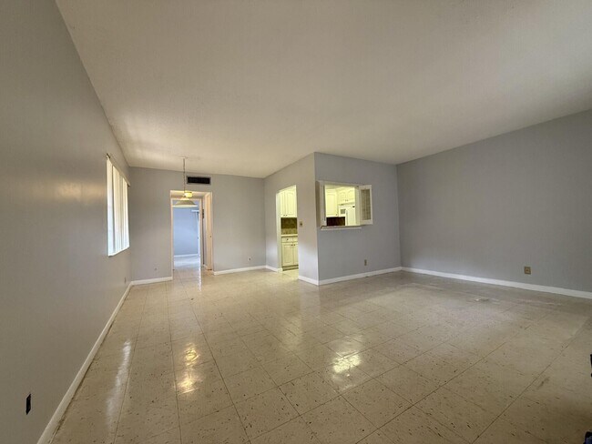 165 Waltham G in West Palm Beach, FL - Building Photo - Building Photo