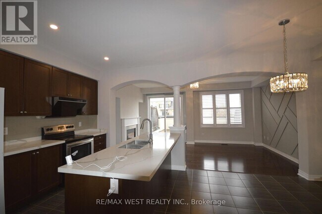 3 Earnshaw Dr in Markham, ON - Building Photo - Building Photo