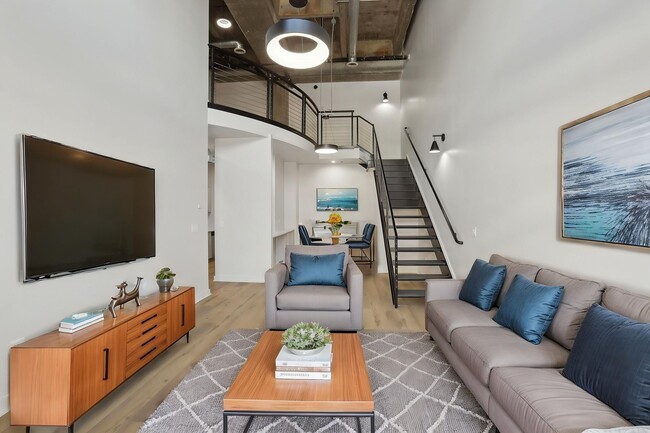 The Lofts at Atlantic Station in Atlanta, GA - Foto de edificio - Building Photo