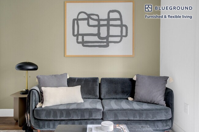 1401 Art Dilly Dr. in Austin, TX - Foto de edificio - Building Photo