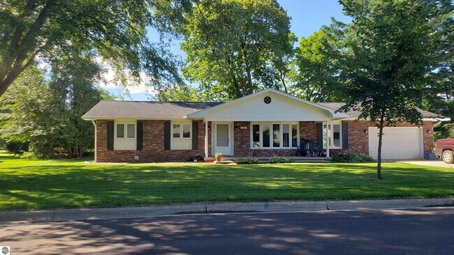 property at 213 Fairlane Dr