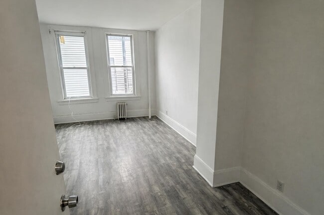 2500 Adam Pl in Union City, NJ - Building Photo - Building Photo