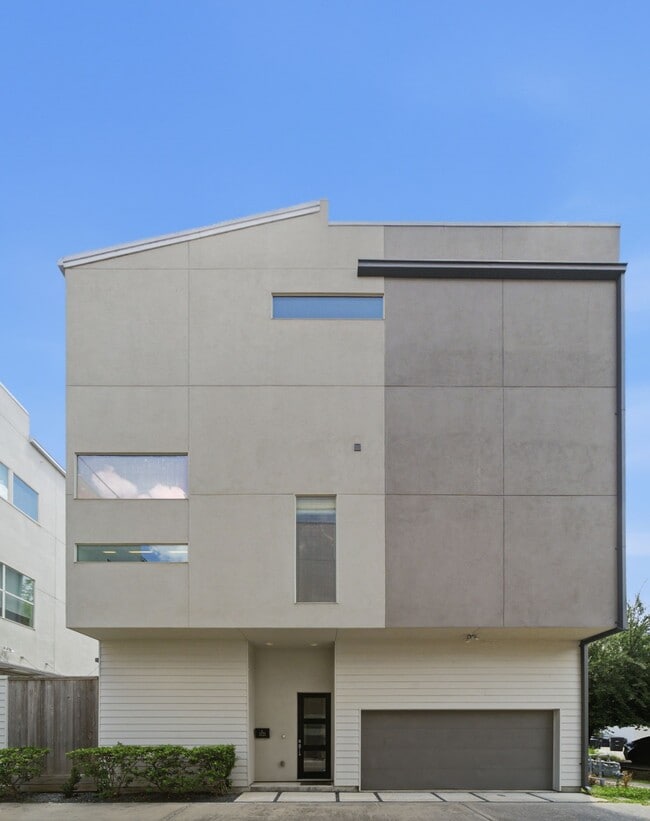 property at 1221 W 17th St