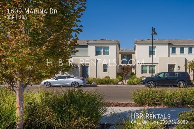 property at 1609 Marina Dr