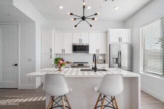 777 W Coolidge St in Phoenix, AZ - Building Photo - Building Photo