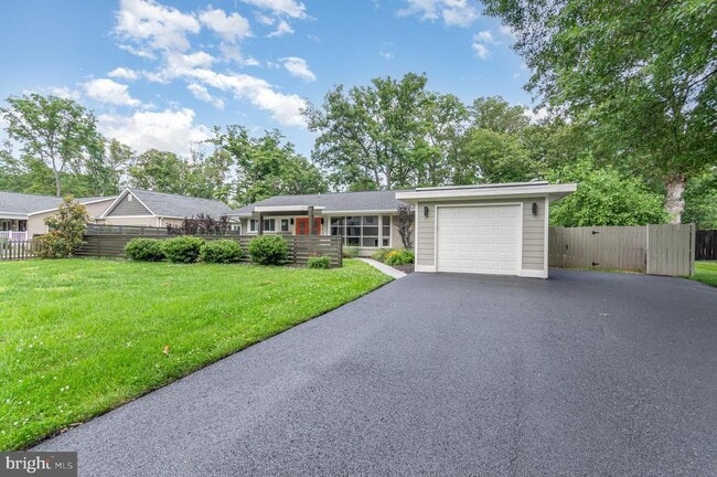 7737 Schelhorn Rd in Alexandria, VA - Building Photo - Building Photo