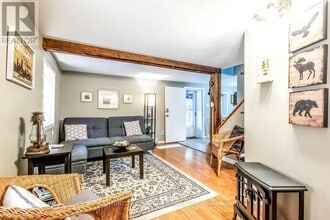 705 Conservation Dr in Waterloo, ON - Building Photo - Building Photo