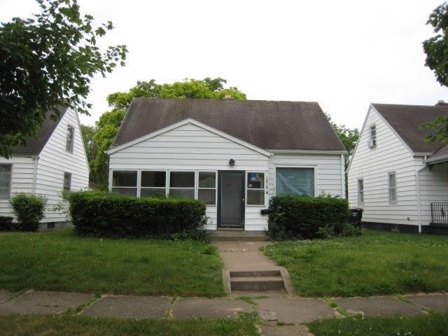 property at 2818 Hartzer St