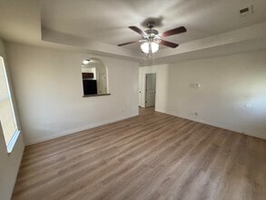 7382 Noah Ct in Columbia, MO - Building Photo - Building Photo