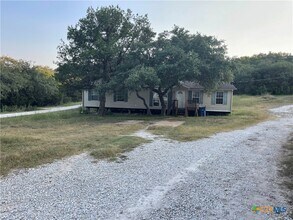 136 Sonnyland Dr in Canyon Lake, TX - Building Photo - Building Photo