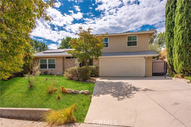 23416 Community St in Los Angeles, CA - Building Photo - Building Photo