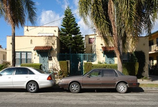 Gillman Apartments in Los Angeles, CA - Building Photo - Building Photo