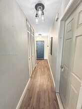 8361 NW 24th Ct in Sunrise, FL - Building Photo - Building Photo